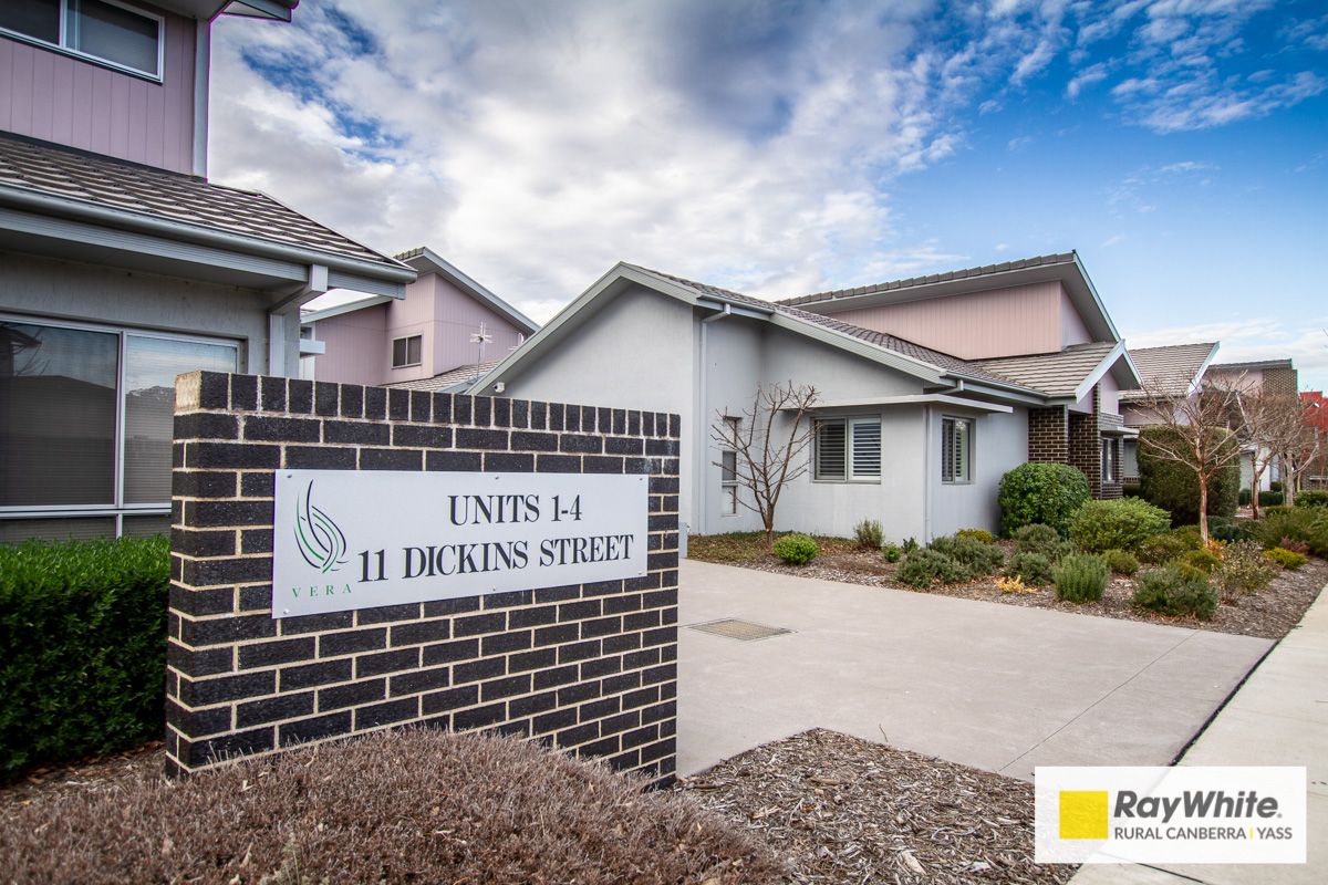 2/11 Dickins Street, Forde ACT 2914