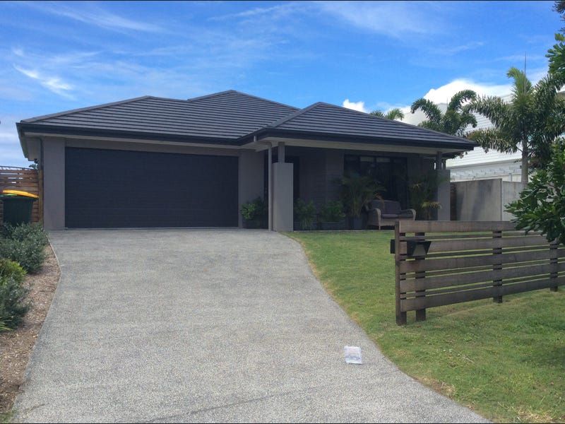 4 bedrooms House in 30 Barrel Street KINGSCLIFF NSW, 2487