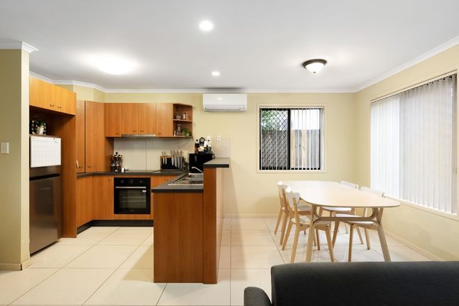 Picture of 6/1 Bradley Avenue, KEDRON QLD 4031