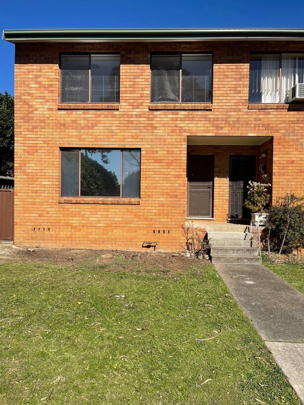 3 bedrooms Townhouse in 9/2-8 Kazanis Court WERRINGTON NSW, 2747