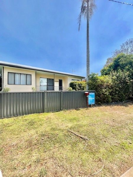 4 bedrooms House in 12 West Street PORT MACQUARIE NSW, 2444