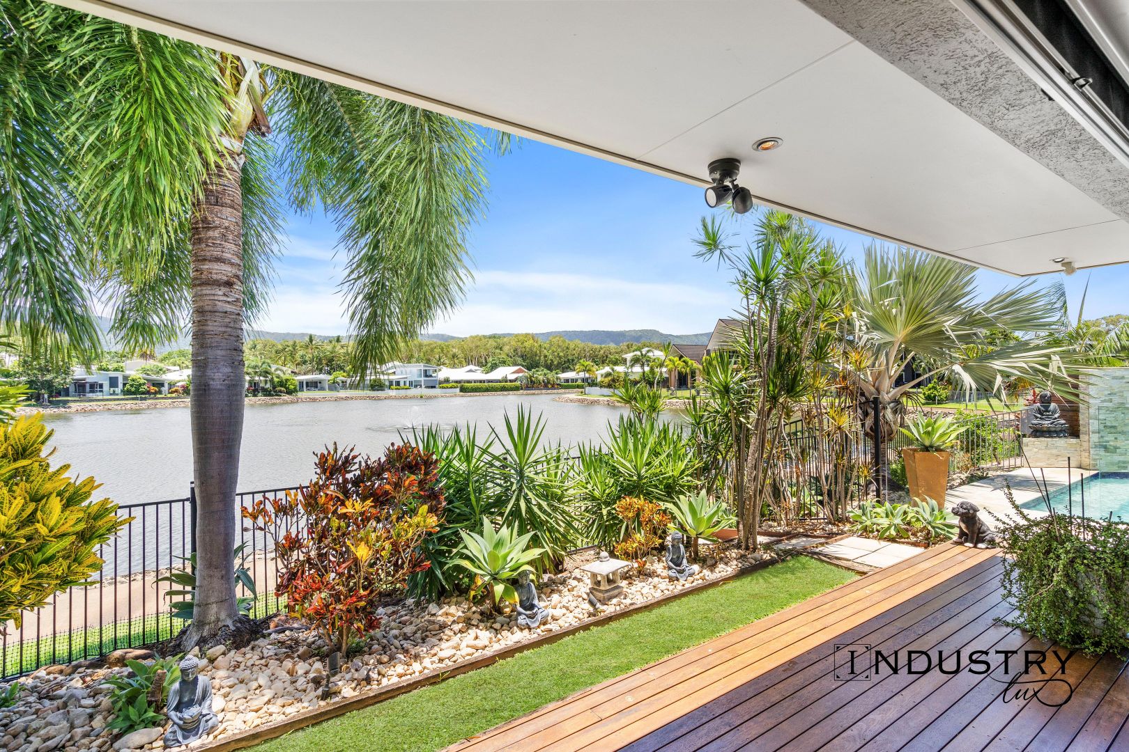 2 Lagoon Drive, Trinity Beach QLD 4879, Image 2