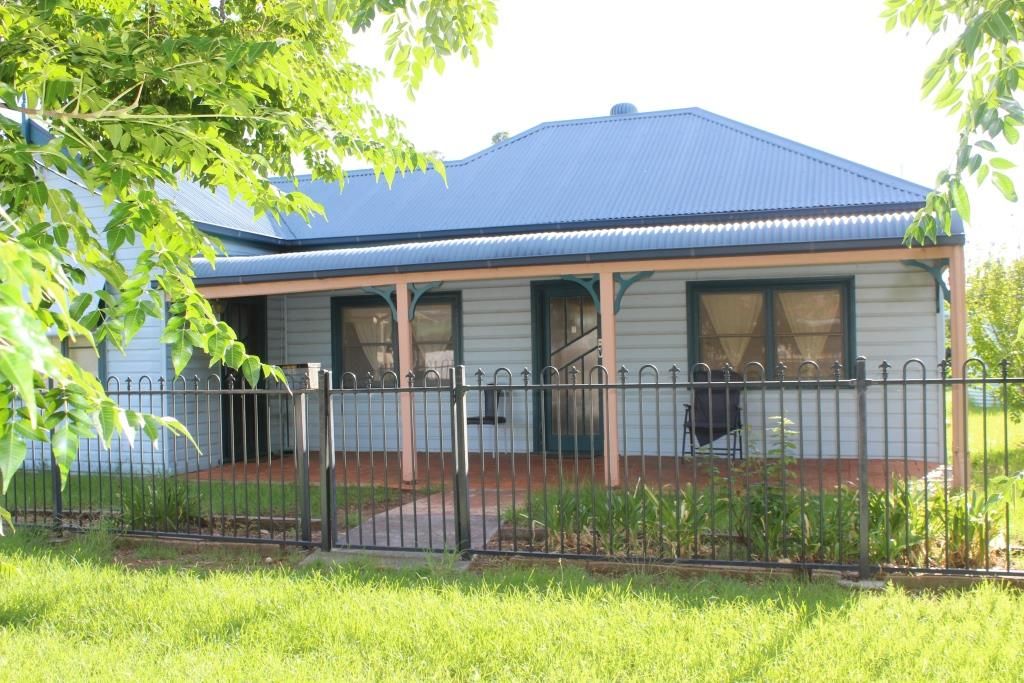 25-27 Napier Street, Mendooran NSW 2842