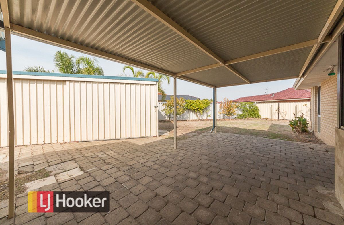 32 Manly Crescent, Warnbro WA 6169, Image 2