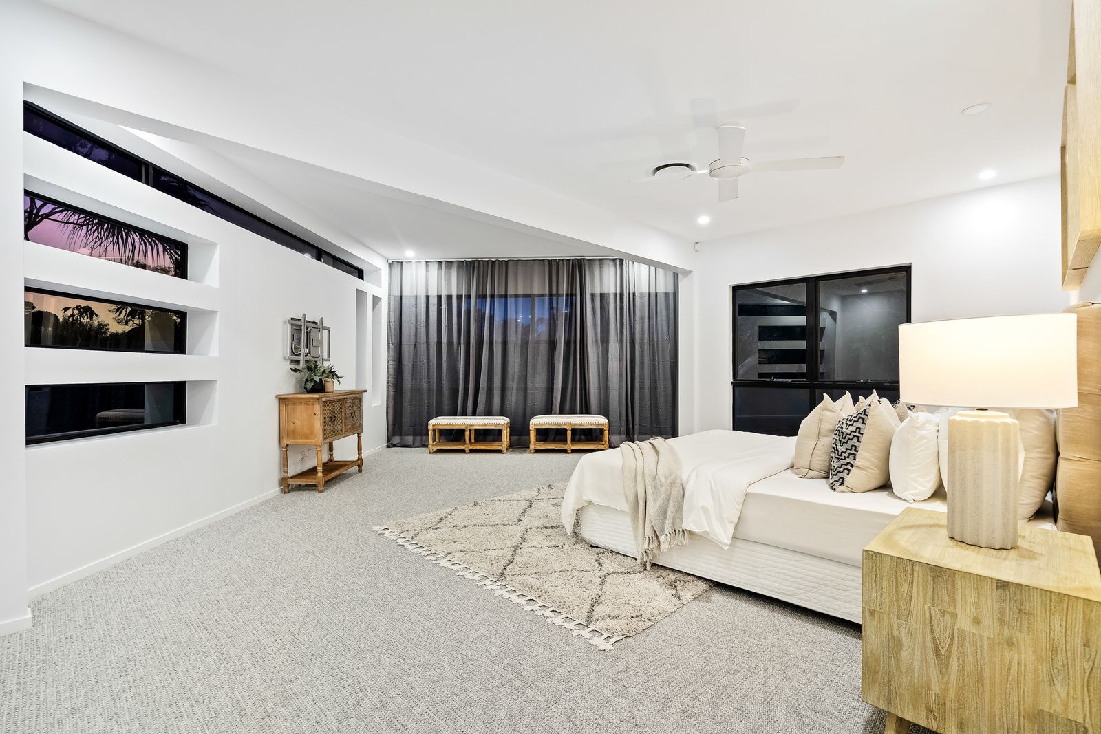 4 bedrooms House in 3A Egerton Street SOUTHPORT QLD, 4215