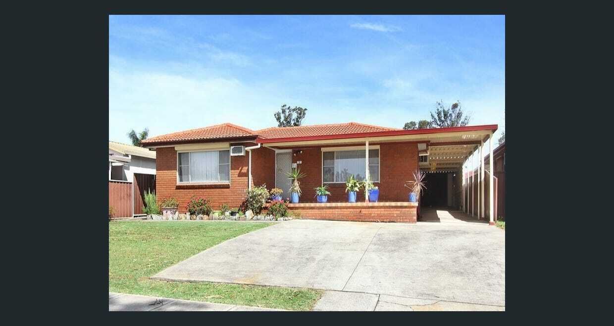 3 bedrooms House in 3 Elwood Cres QUAKERS HILL NSW, 2763