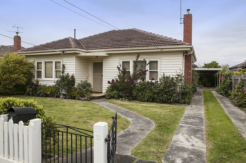 2 Grandview Avenue, Dandenong VIC 3175, Image 0