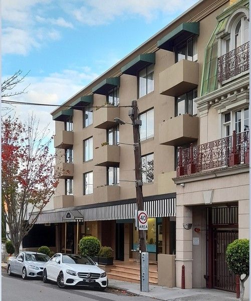 1 bedrooms Apartment / Unit / Flat in 20/145 Canterbury Road TOORAK VIC, 3142