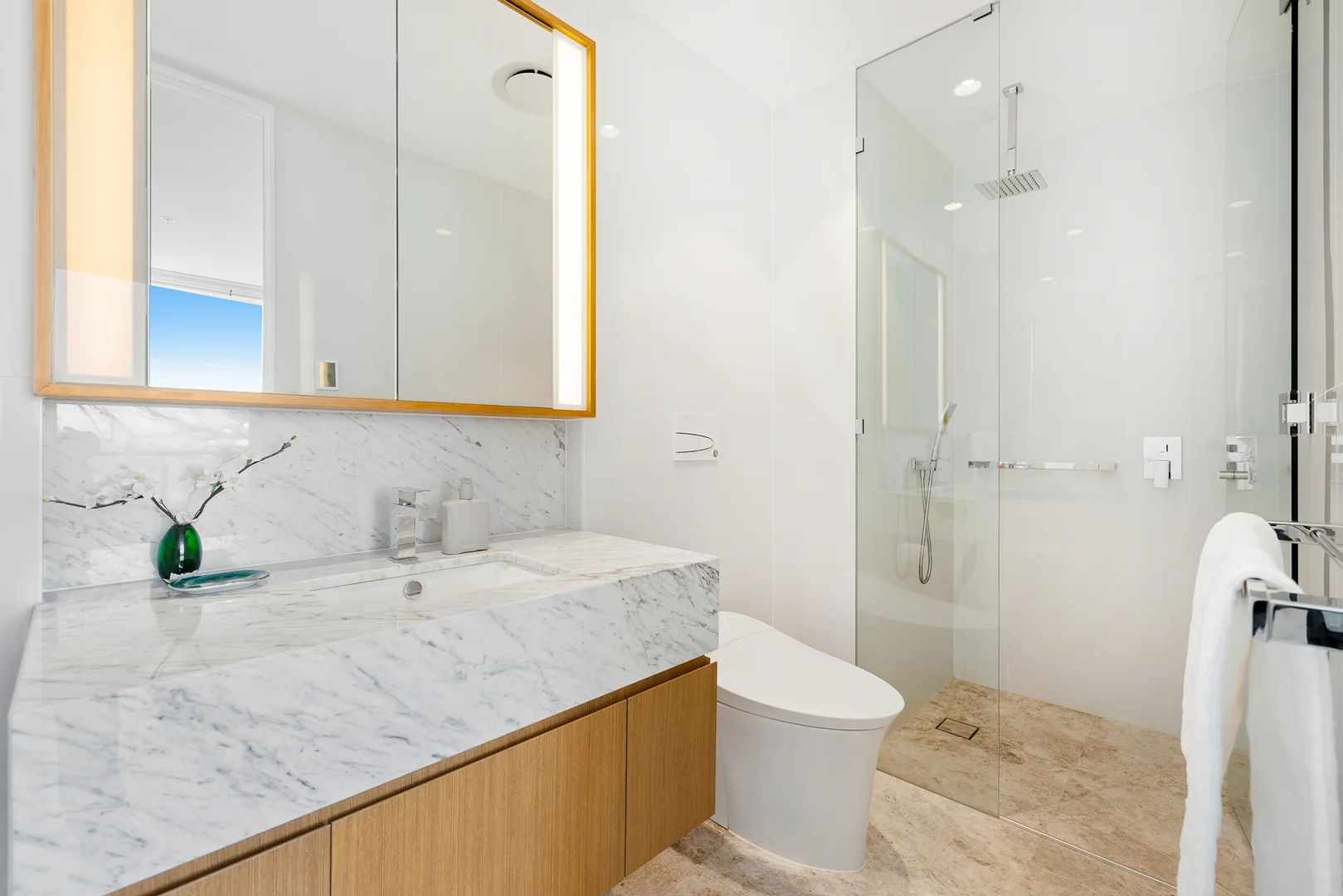 Additional image 11 of 1203/4-6 Alexandra Avenue, Mermaid Beach QLD 4218