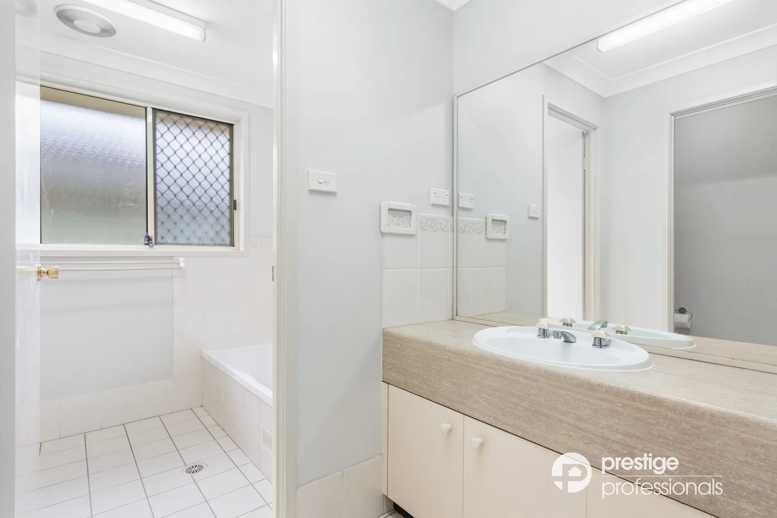 Additional image 8 of 3 Mallee Court, Wattle Grove NSW 2173