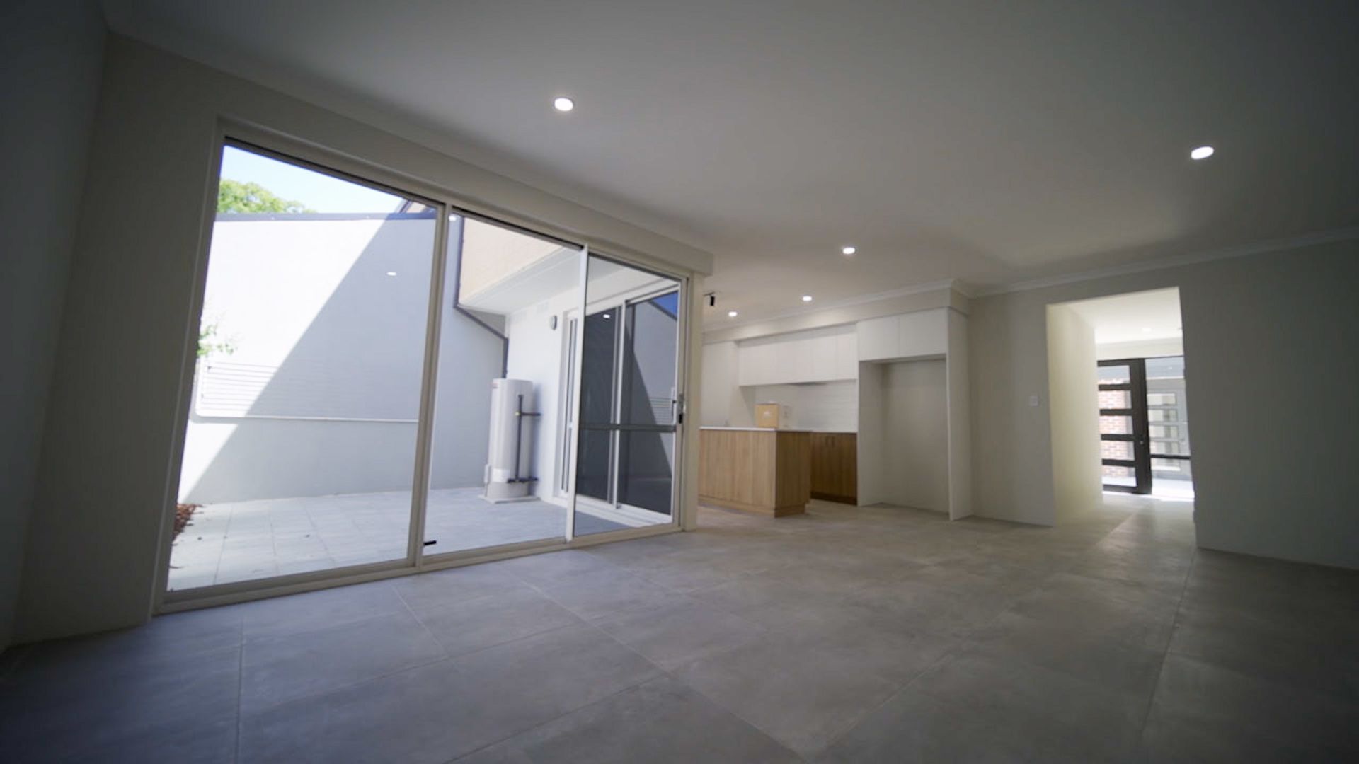 3 bedrooms House in 2/37 Leonard Street VICTORIA PARK WA, 6100