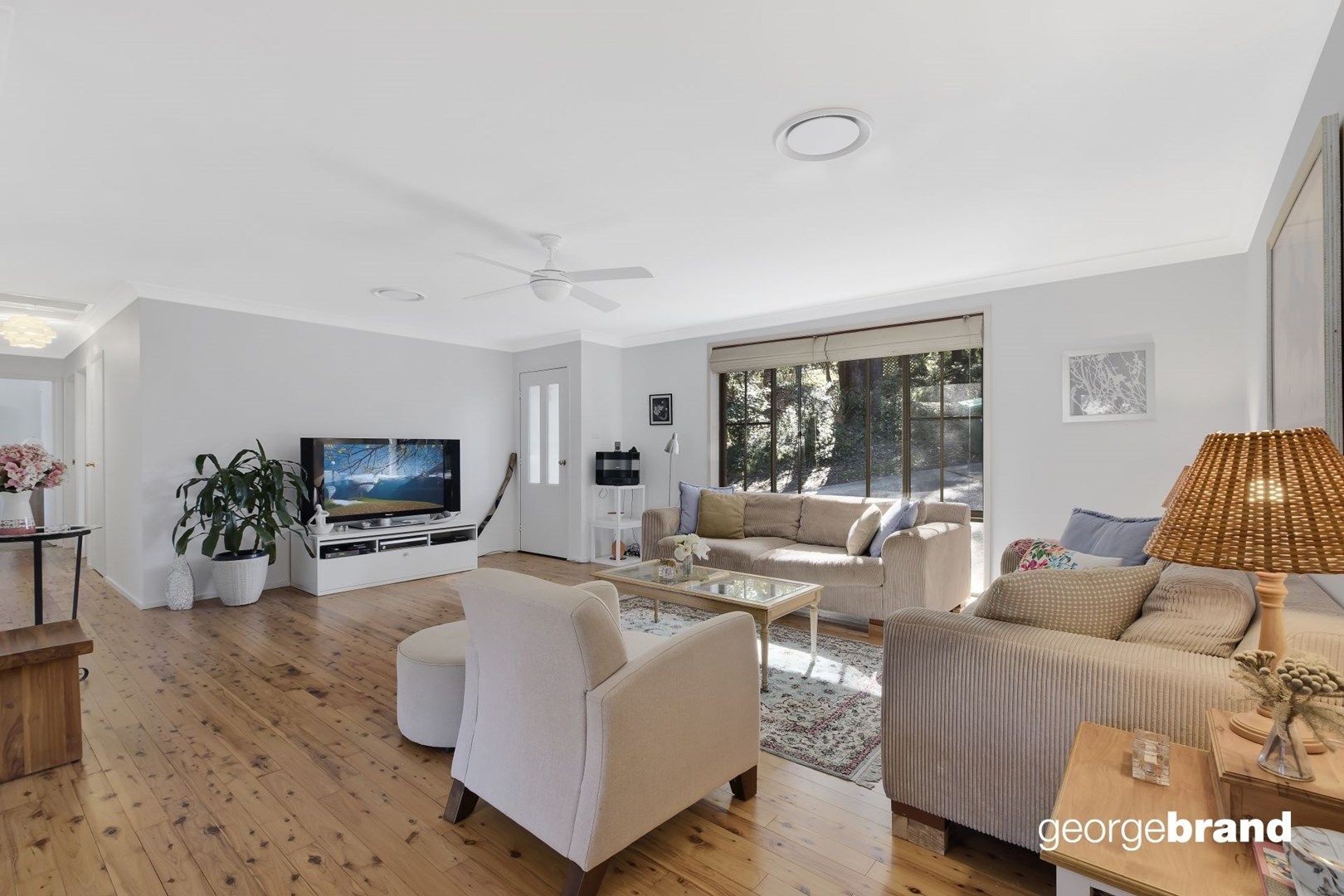 24 Chapman Crescent, Avoca Beach NSW 2251, Image 1