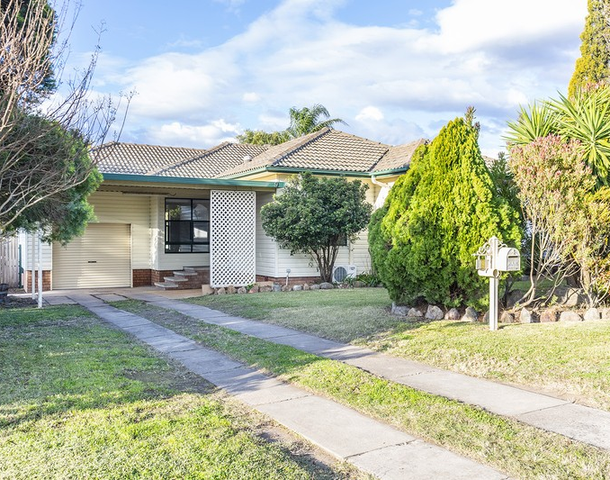 9 Ruth White Avenue, Muswellbrook NSW 2333
