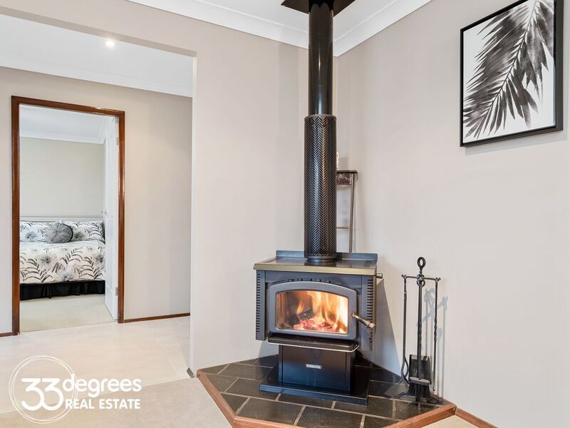 23 Meares Road, Mcgraths Hill NSW 2756, Image 2