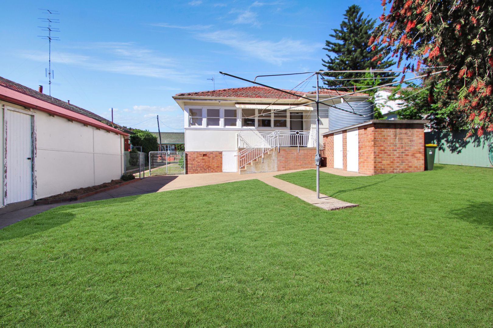 38 Barton Avenue, Singleton NSW 2330, Image 1