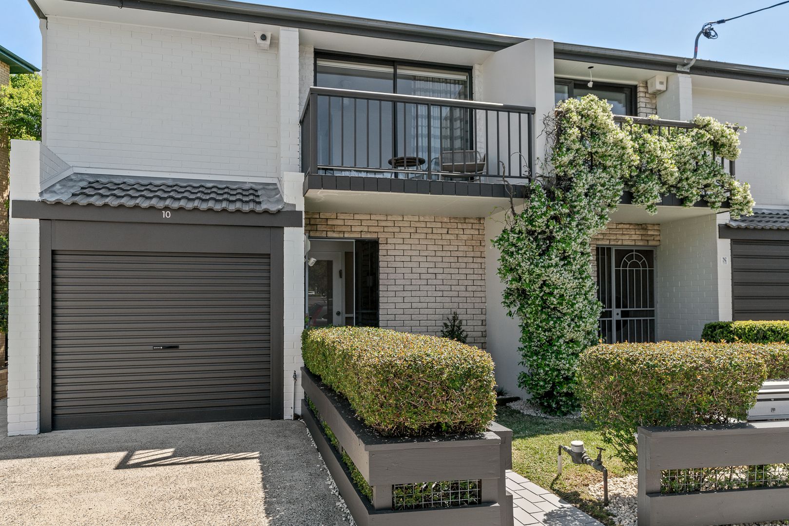 10 Waverley Crescent, Bondi Junction NSW 2022, Image 2