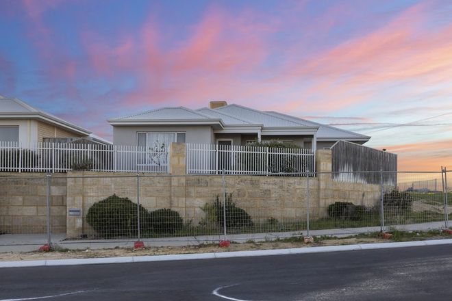 Picture of 61 Zamia Rise, YANCHEP WA 6035