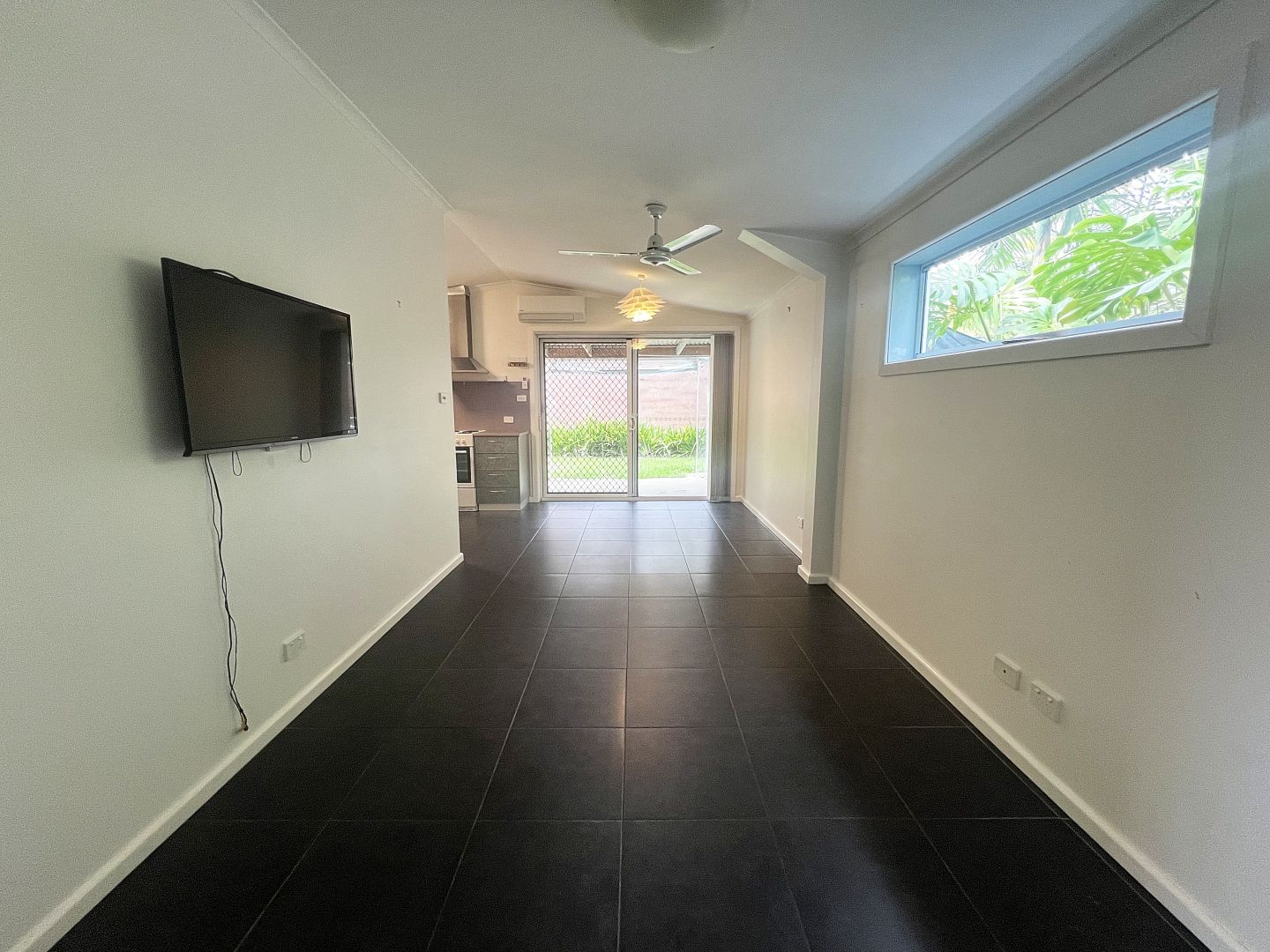 1B Barrie Street, Coffs Harbour NSW 2450 Apartment For Rent Domain