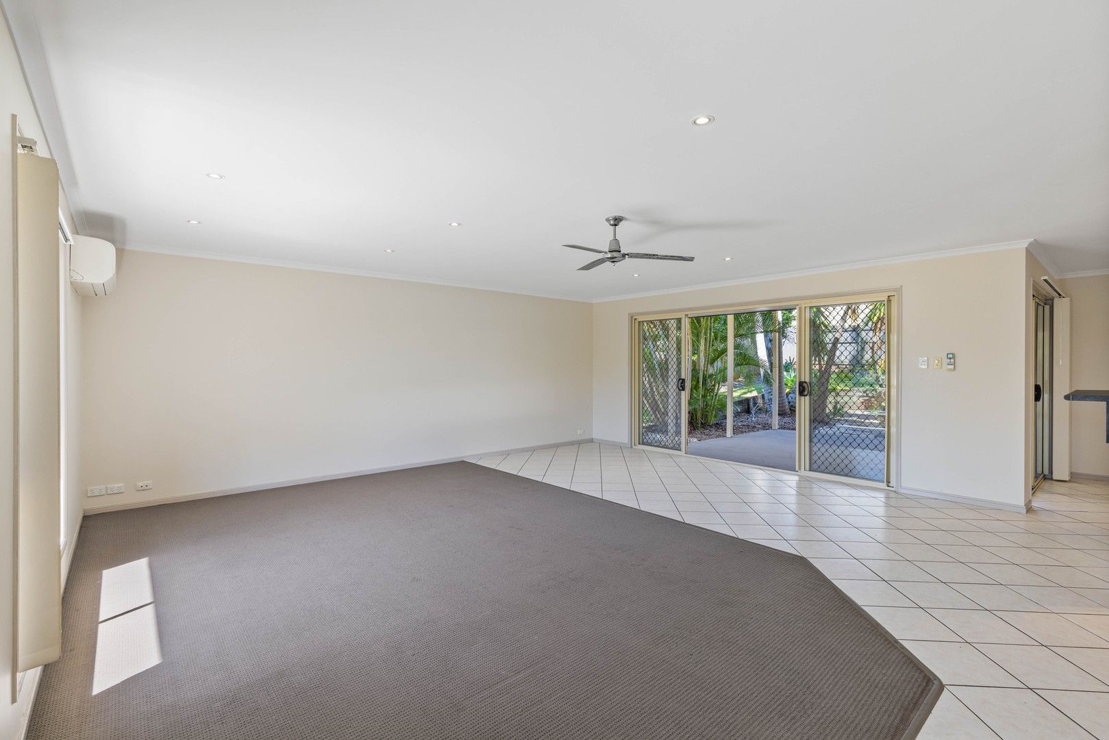 7 Robertson Drive, Burnside QLD 4560, Image 0