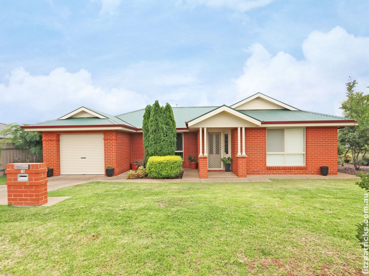 10 Netherby Place, Bourkelands NSW 2650, Image 0