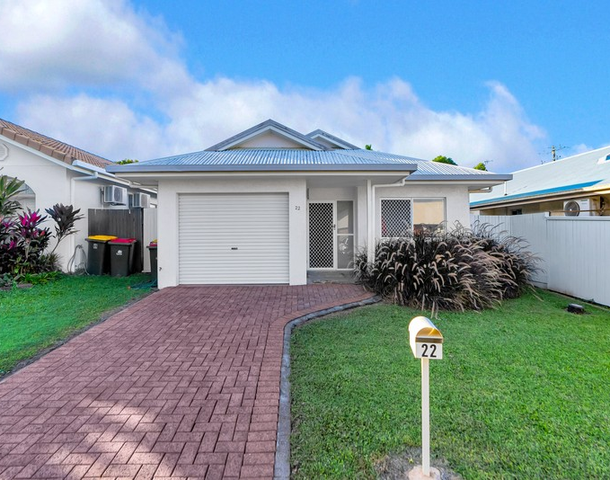 22 Silky Oak Court, Mooroobool QLD 4870