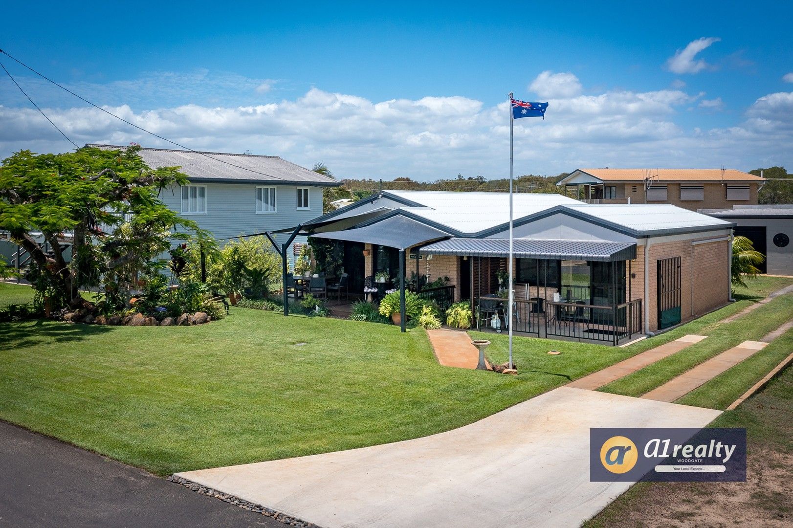 25 Whiting St, Woodgate QLD 4660, Image 0