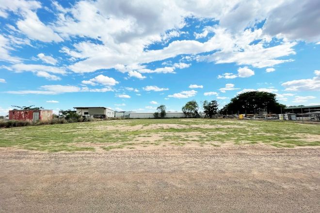 Picture of 22 Plumb Road, BARCALDINE QLD 4725