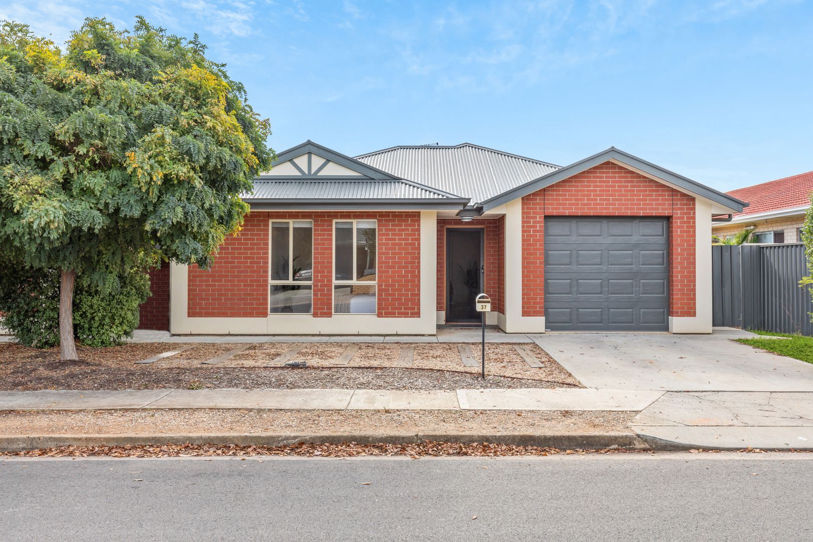 37 Deloraine Road, Edwardstown SA 5039, Image 2