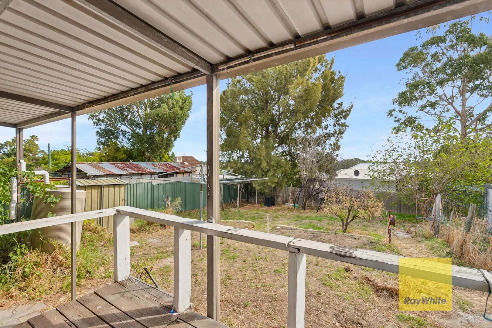 Additional image 16 of 7 Jinda Road, Koongamia WA 6056