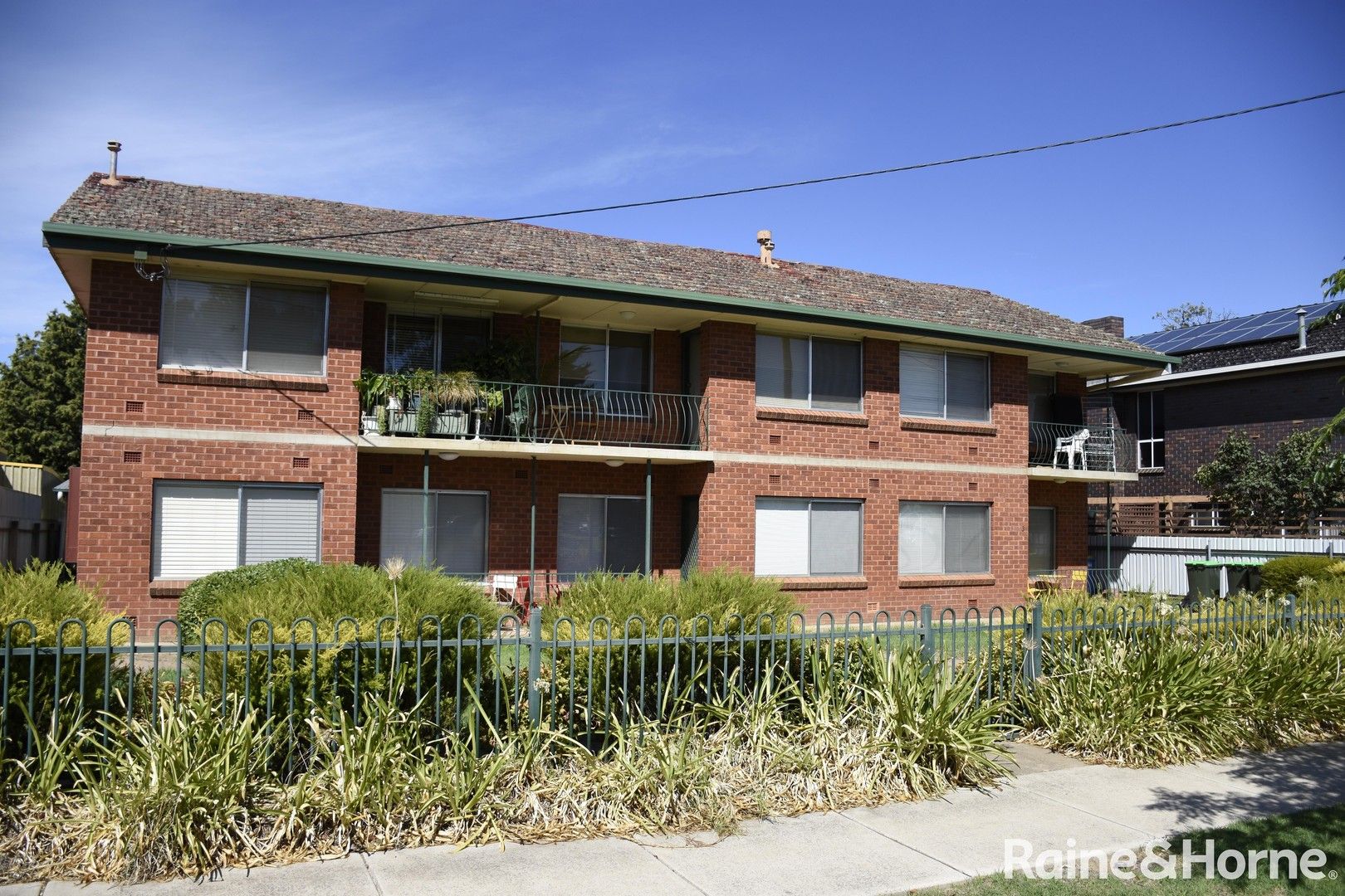 2 bedrooms House in 2/108 The Esplanade WAGGA WAGGA NSW, 2650