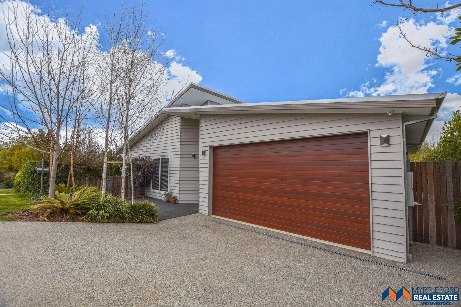 4 bedrooms House in 15A High Street BEECHWORTH VIC, 3747