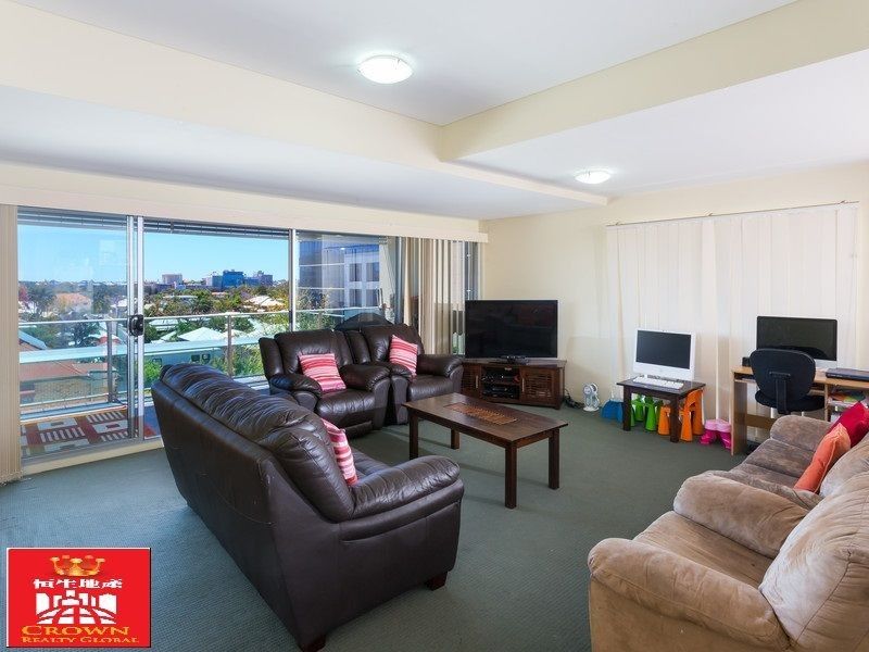 2 bedrooms Apartment / Unit / Flat in  SPRING HILL QLD, 4000