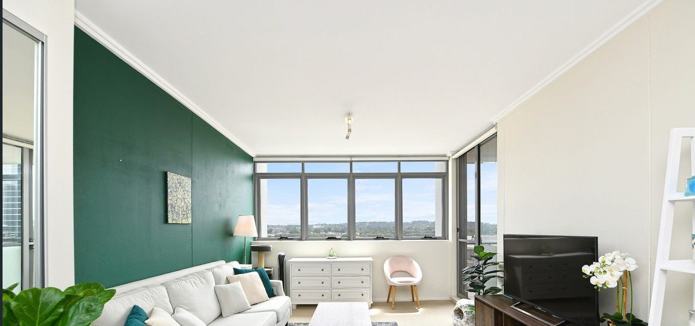 1 bedrooms Apartment / Unit / Flat in 65/38 Shoreline Drive RHODES NSW, 2138