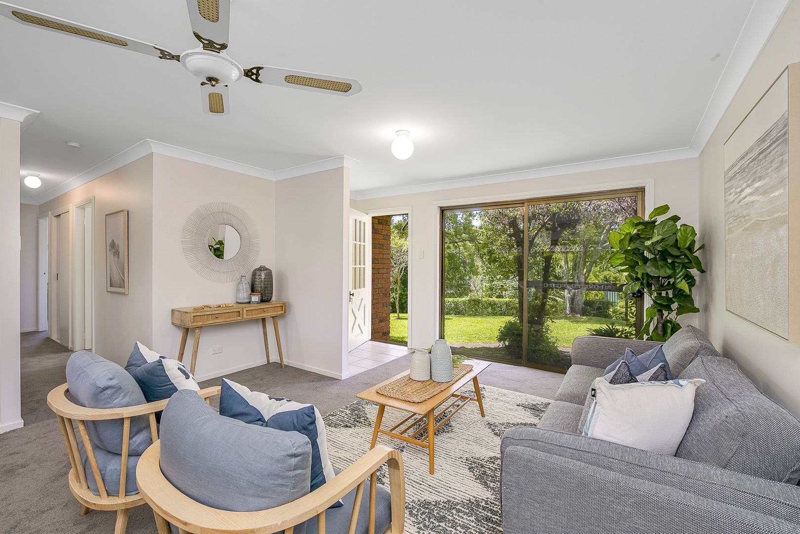 2/2 Northview Close, Niagara Park NSW 2250, Image 2