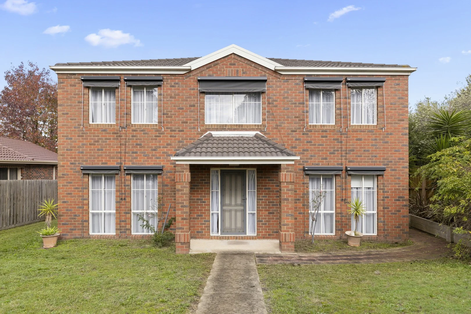 15 Loch Street, Ferntree Gully VIC 3156