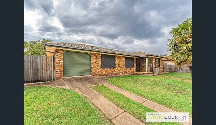 Primary image of 12 Kennedy Street, Armidale NSW 2350