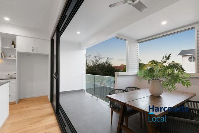 Picture of 2/49 Noble Street, CLAYFIELD QLD 4011
