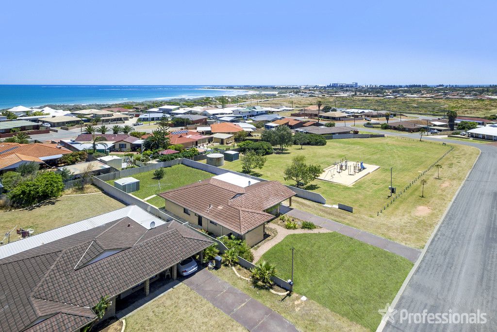 17 Hakea Street, Tarcoola Beach WA 6530, Image 0