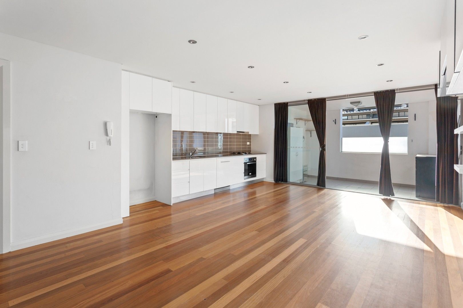 1 bedrooms Apartment / Unit / Flat in 6/42-44 Gibbens Street CAMPERDOWN NSW, 2050