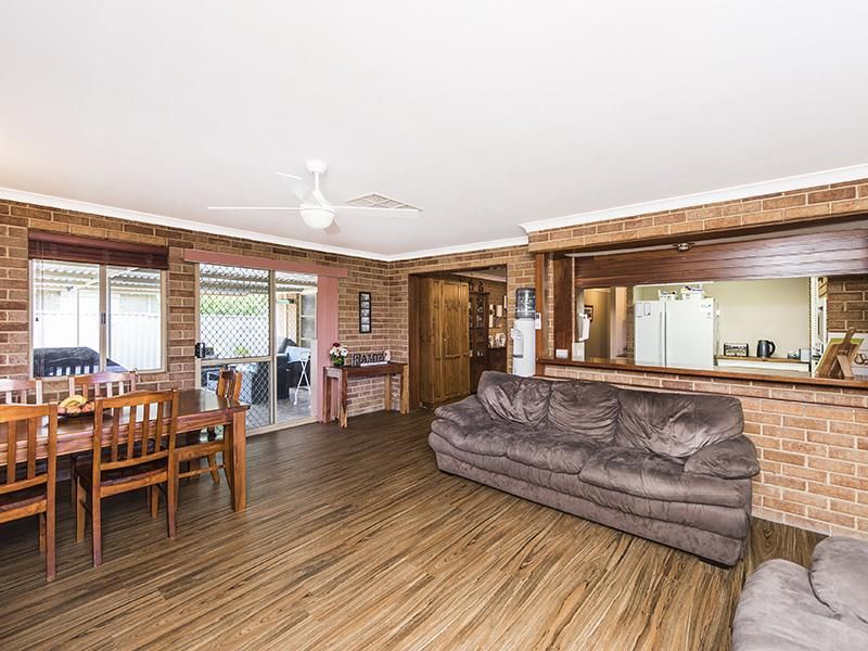 26 Kingfisher Drive, North Yunderup WA 6208, Image 2