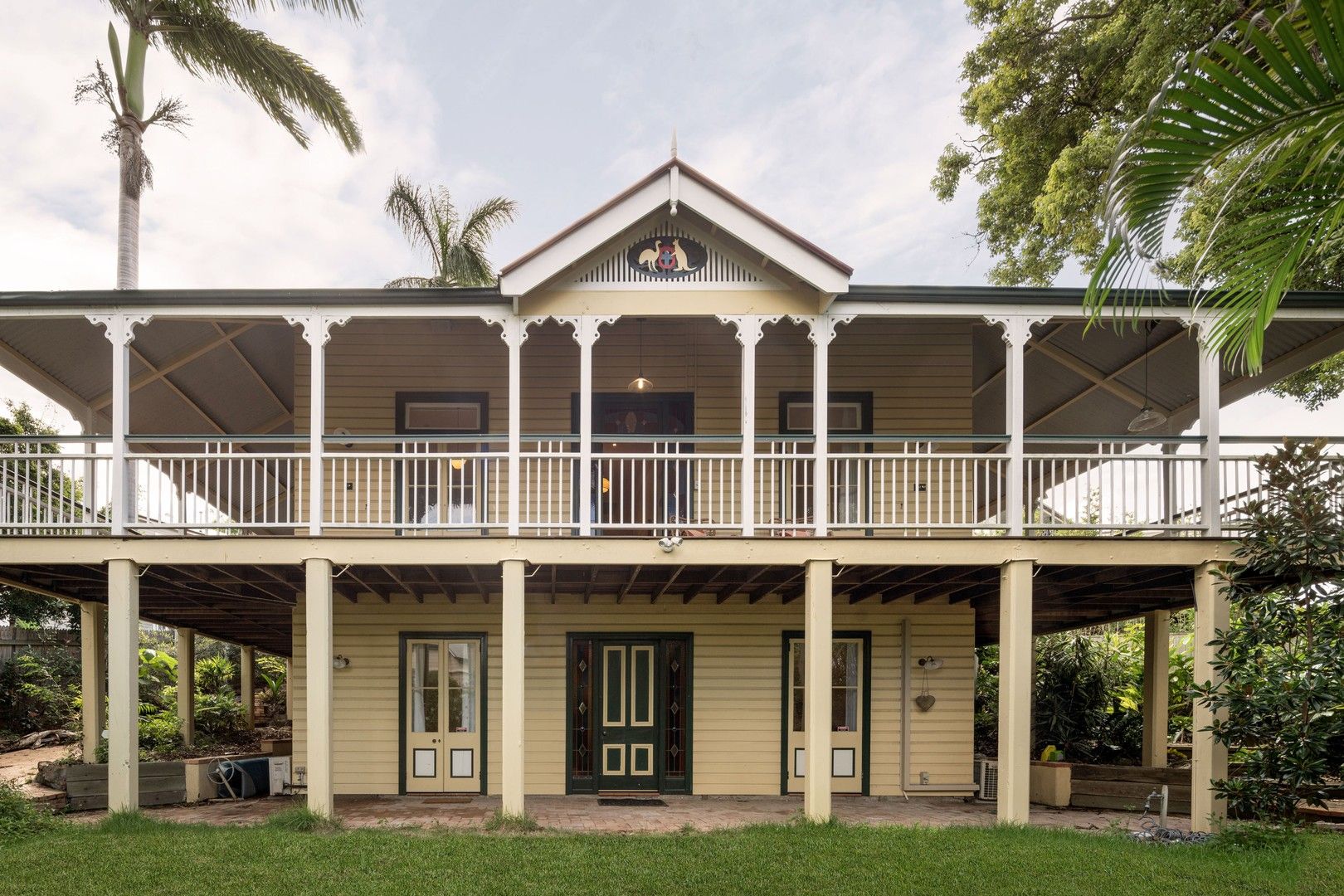 5 bedrooms House in 85 Norman Crescent NORMAN PARK QLD, 4170