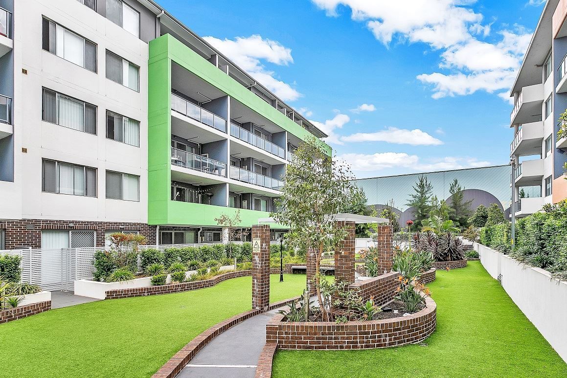 2 bedrooms Apartment / Unit / Flat in 104/8D Myrtle Street PROSPECT NSW, 2148