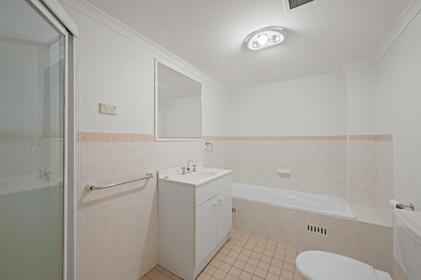 Additional image 6 of 28/10-12 Broughton Street, Canterbury NSW 2193
