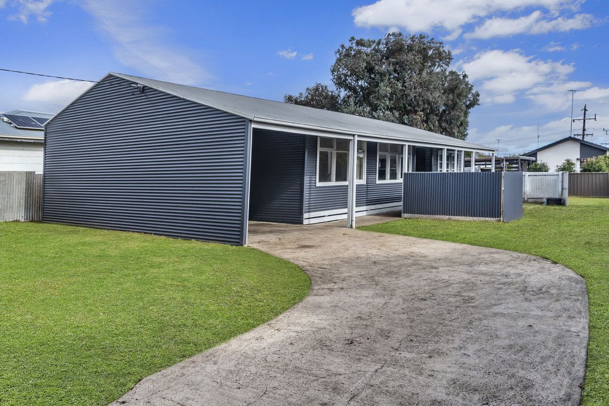 7 Walls Crescent, Hamilton VIC 3300, Image 0