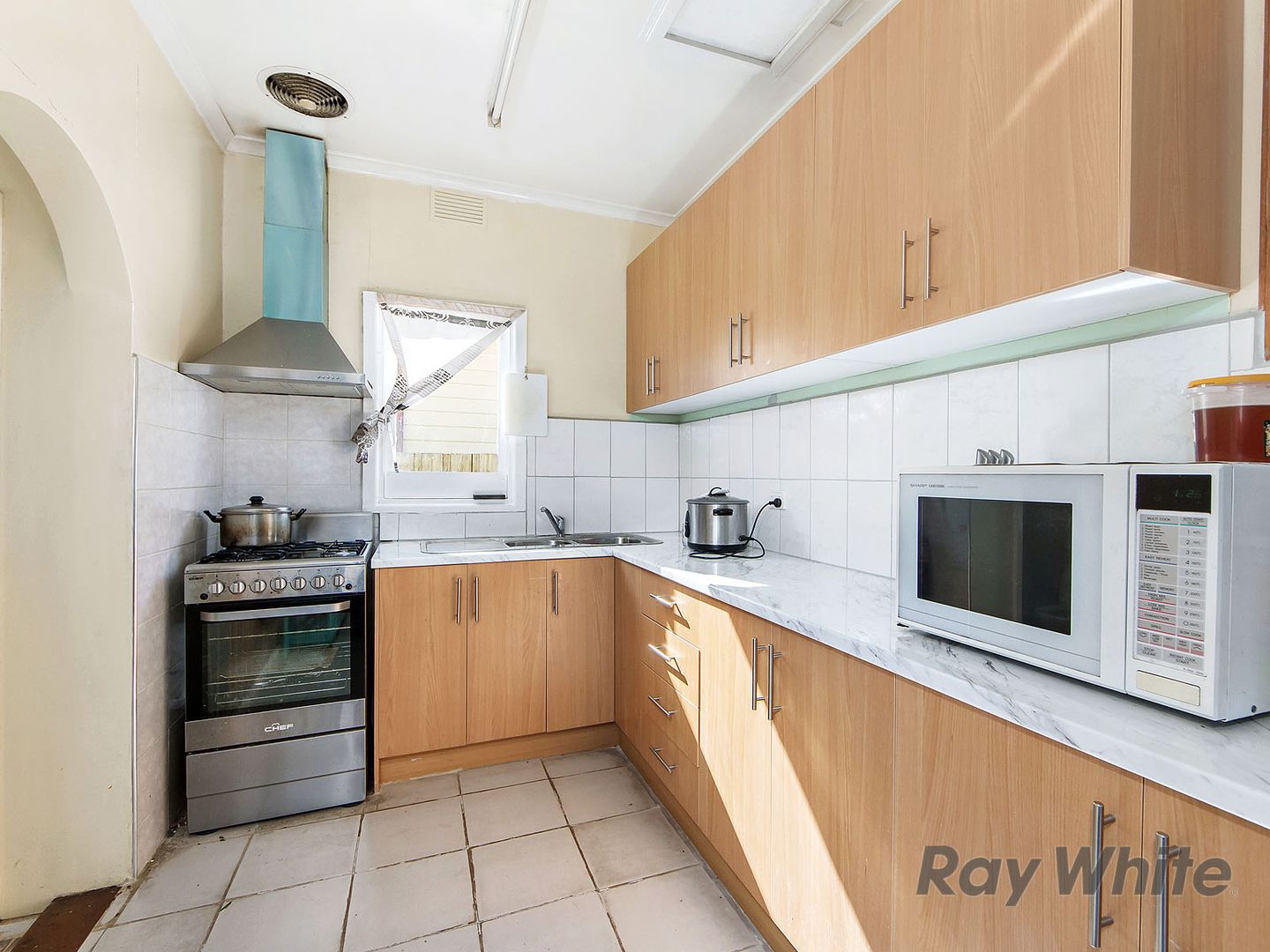 1/21 Mansfield Avenue, Sunshine North VIC 3020, Image 1