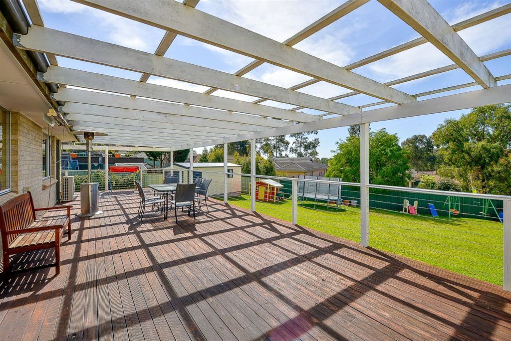 12 Smith Place, Mount Annan NSW 2567