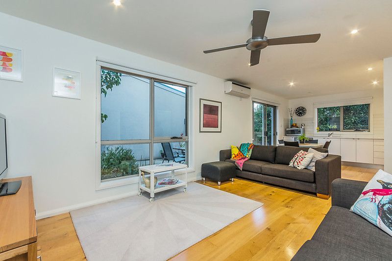 6/6-8 Stafford Street, Herne Hill VIC 3218, Image 1