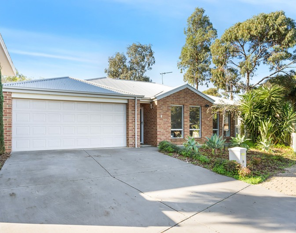 8 Thames Crescent, Salisbury East SA 5109