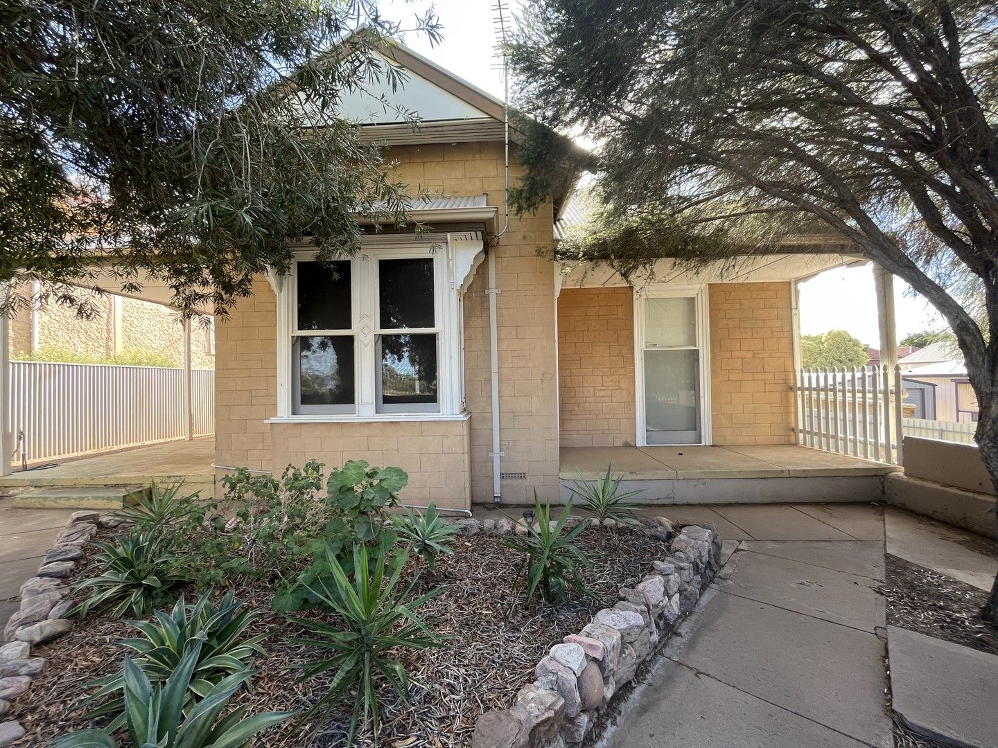 3 bedrooms House in 59-61A Flinders Terrace PORT AUGUSTA SA, 5700