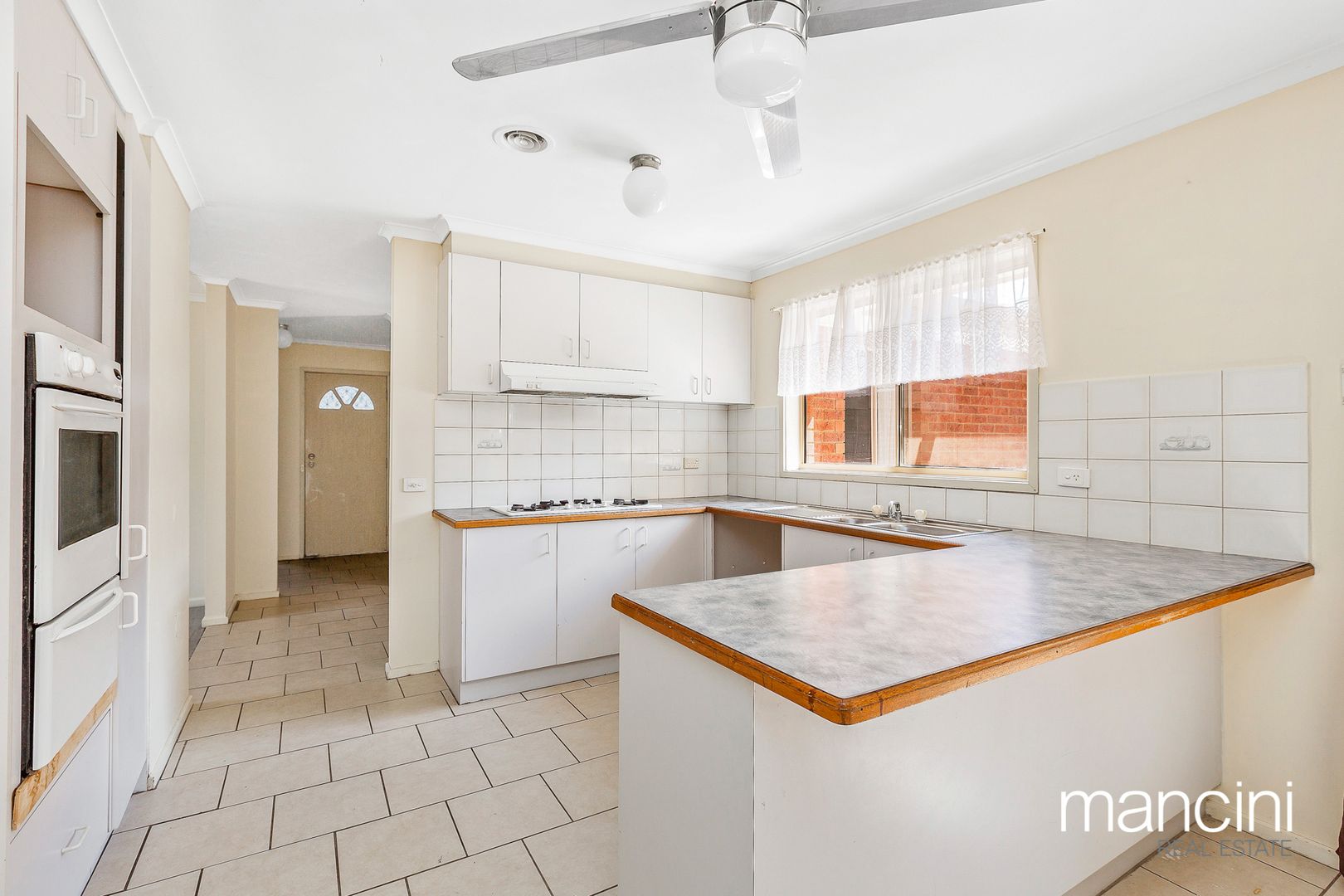 15 St Anthony Court, Seabrook VIC 3028, Image 2